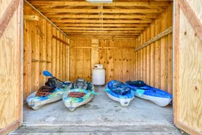 New River Riverfront | Hot Tub + Kayaks | Near VT - Image 4