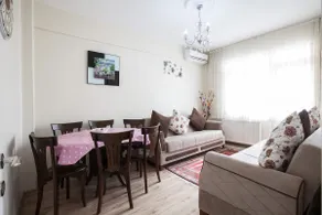 Ground floor 3BR Flat for 10 Pax near BLUE MOSQ - Image 2