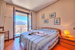 Laura's Cozy Apartment: with Balcony, Lift, Parking in Stresa Centre - Happy Rentals - Image 5