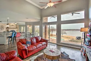 Poolside Fun! Private Lakefront Little Elm Escape - Image 4