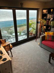 Ness View Flat with sunny balcony and river views - Image 2