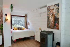 Tropical getaway with Costa Rica vibes - Image 2