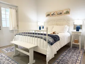 Guest House, Dog Friendly, Fenced Yard - Image 4