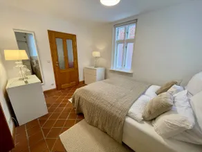 Old Town Apartment with Free Parking - Image 2