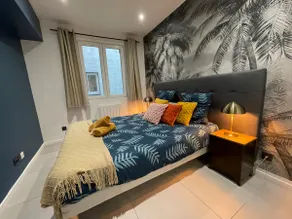 Elegant - Quiet and Spacious - Image 3