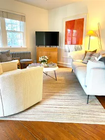 Sunny Cottage, Private, Cheerful, Convenient! - Image 2