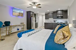 King Studio | Full Kitchen, Screened Porch | 1 Small Dog | Ravines - Image 2