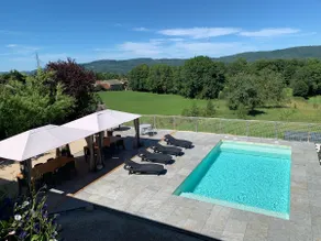5 bedroom cottage with pool and mountain view - Image 2