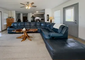 The 54: Affordable Texas Gem! - Image 2