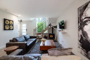 2-bedroom house-chalet, golf, outdoors & large parking lot - Image 4