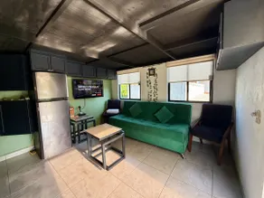 Two blocks from beach mini-loft - Image 4