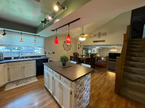 Spacious Home with Hot Tub, Pool Table, & Fire Pit - Image 5