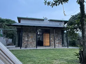 Cabin among coffee plantations - Image 2