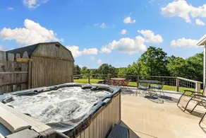 Little Sugar Shack private romantic hot tub w/view - Image 5