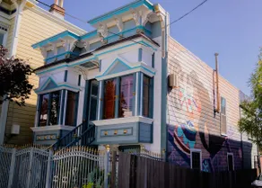 • Cozy & Comfortable Castro Artist's Studio • - Image 4