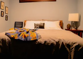 • Cozy & Comfortable Castro Artist's Studio • - Image 3