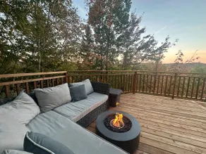 TRUE ski inout - large heated pool in summer! - Image 2