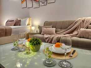 Romantic City-Center Apartment -20 min to Old Town - Image 2