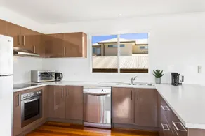 Ocean View Escape w 3BR & 2BA - Image 3