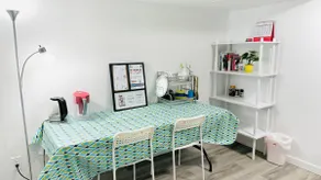 Central location private 1bedroom suite - Image 3