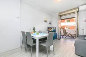 Bikes Included, Terrace and Sea 5 min away - Image 2