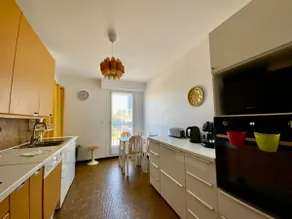 Le Marianne- 3 bedrooms and fully air-conditioned! - Image 5