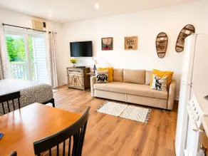 Studio | pool, hot tub & game room | near Loon - Image 5