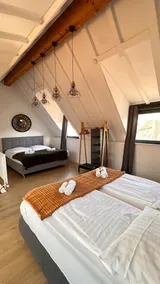 *AMAO-Green - City Center - Penthouse Maisonette - Image 5
