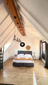 *AMAO-Green - City Center - Penthouse Maisonette - Image 4