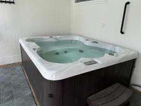 Pool Hot Tub, Spring Creek Trail & Park, Sleeps 16 - Image 5