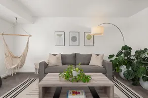Entire Modern Home Oasis 10 min from Red Rocks - Image 3