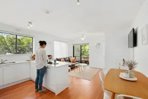 Freshwater - Home away from home - Image 4