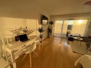 Relax Center Suite – oasis of peace with balcony & parking. - Image 5