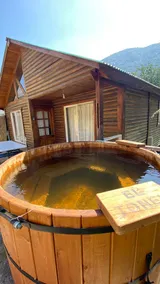 Cabin with unlimited Hot Tub and River Descent - Image 2