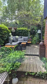 Studio with garden view - Image 3