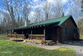 Secluded Log Cabin and Guest House Close to Mackinaw City and Mackinac Island!!! - Image 5