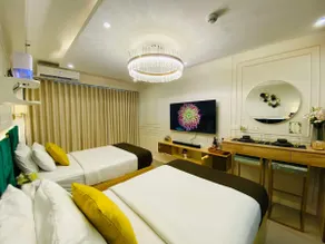 Alexandra by YourNest @Shore1 (8mins walk to Moa) - Image 2