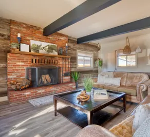 Mid-Century Retreat•Shuffleboard•Fire Pit•Old Mill - Image 2