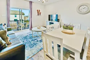 Newly Built Townhome - Image 5