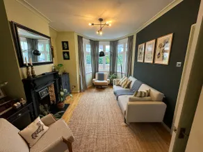 Stylish family home with landscaped garden - Image 3