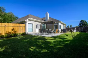 Luxury Home with Hot tub in Houston/Richmond/Katy - Image 4
