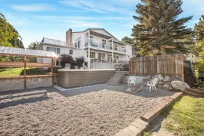 Luxury home with pool and a park! - Image 5