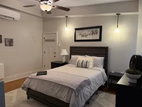 Cozy Downtown Suite + Coworking (3S) - Image 3