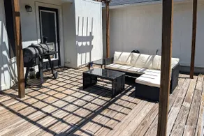 Near Tesla, COTA and Airport. Gourmet Kitchen with Large Dining Table, BBQ, outdoor seating - Image 4