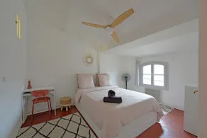 Fusterie - Peaceful 2-bedroom apartment in the historic center - WiFi - Image 4