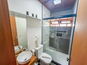 Dream Getaway Apartment - Breakfast and A/C - Image 3