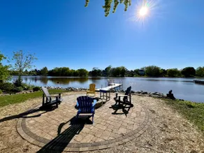 Riverfront Retreat! Near Neshotah & dog friendly! - Image 2