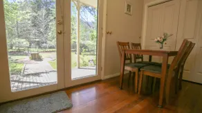 Harrietville Cottage - Cozy cottage with gardens - Image 4