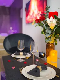 Romantic suite & private spa 20 min from Nice - Image 2