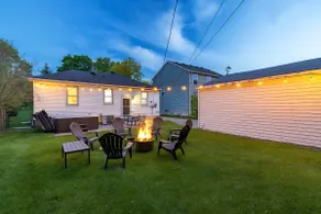1 Mile from Downtown l Pet Friendly l Hot Tub - Image 2
